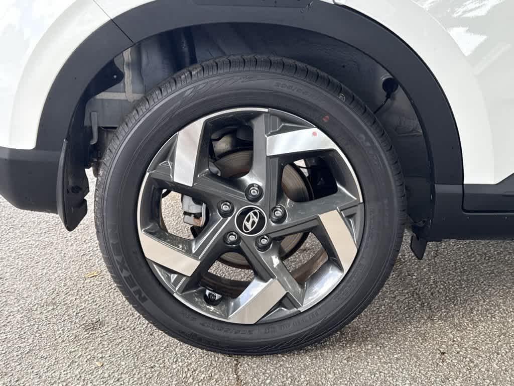 2026 Hyundai Venue SEL - Photo 11