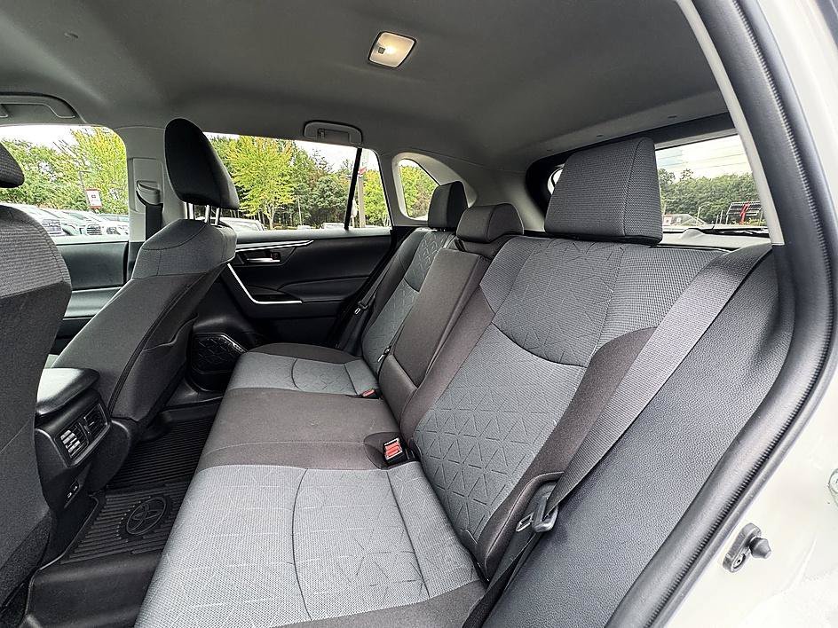 Certified Used 2025 Ice Cap Toyota XLE image 12