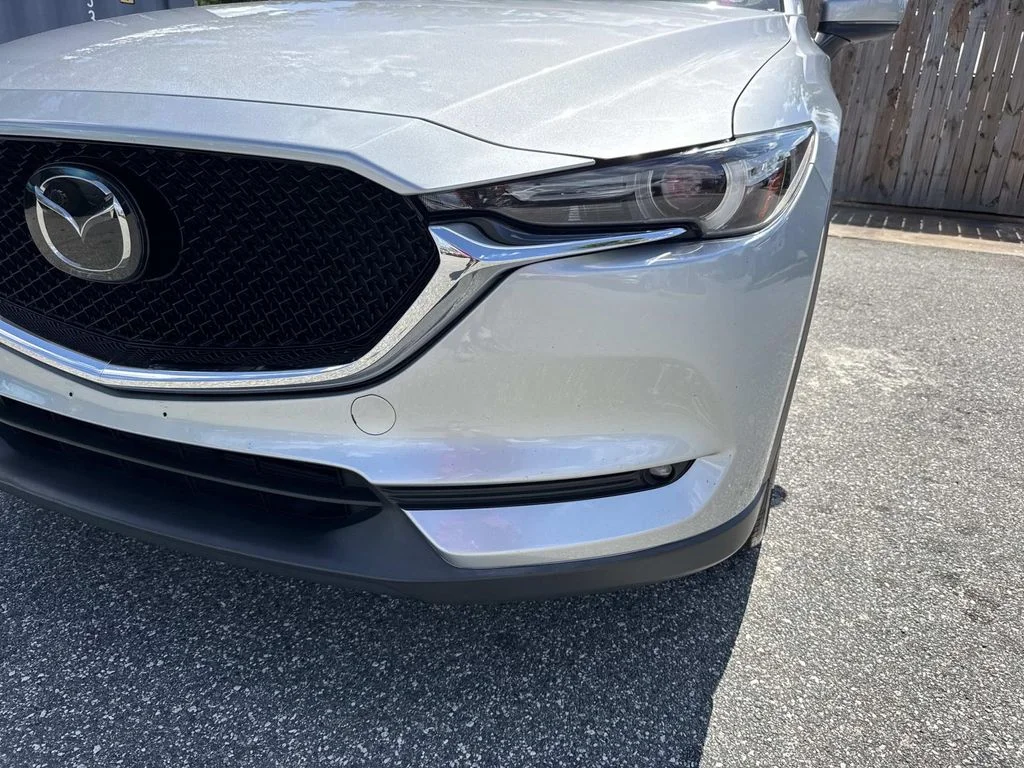 Used 2021 Silver Mazda Grand Touring image 9