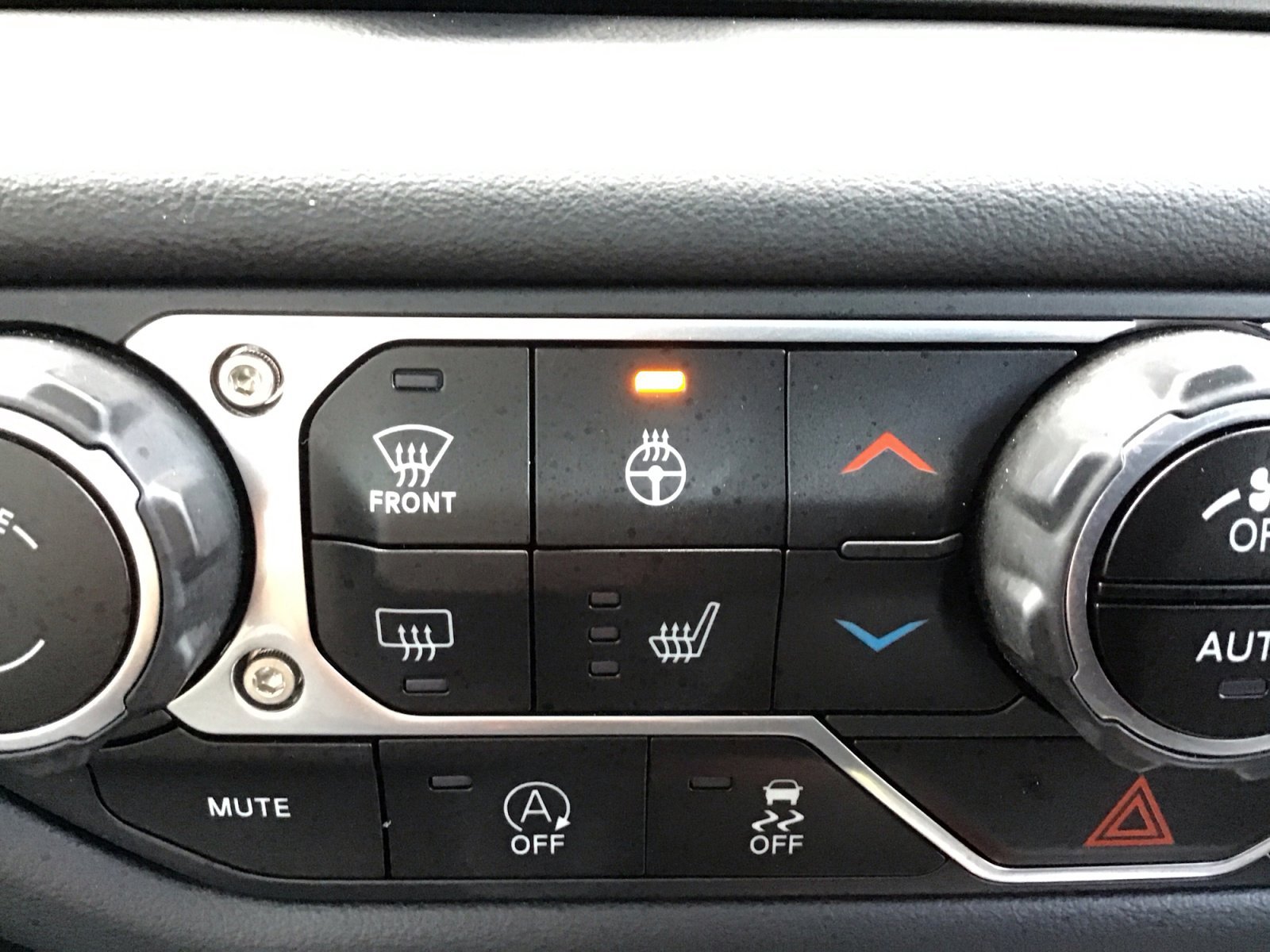 Used 2024 Bright White Clearcoat Jeep Texas Trail image 23