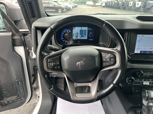 Used 2021 Oxford White Ford Black Diamond image 13