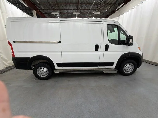 Used 2025 White Ram Base image 7