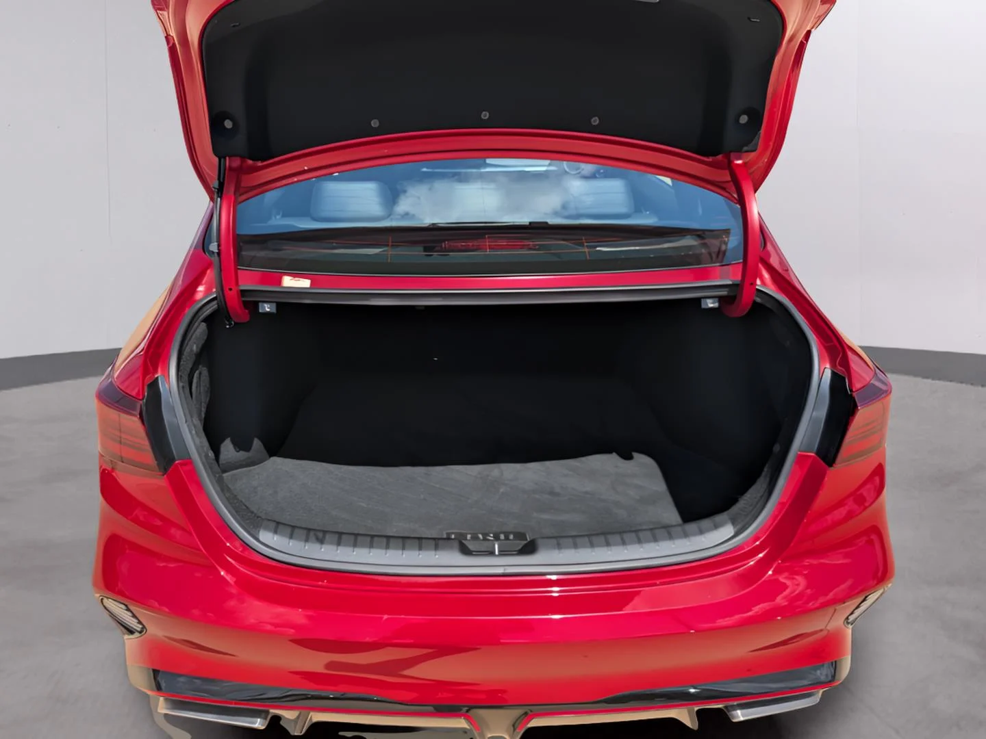 Used 2022 Currant Red Kia GT image 9