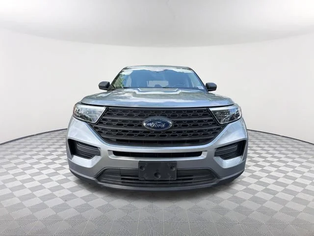 Used 2020 Silver Ford Base image 2