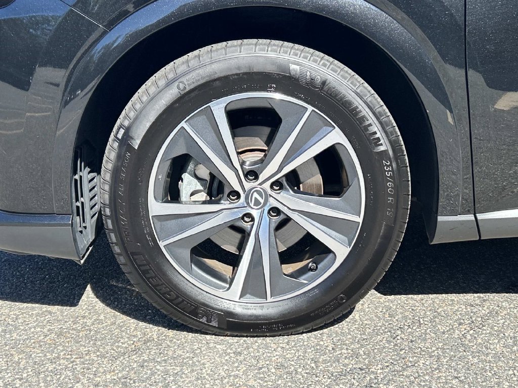 Used 2023 Black Lexus 350 Premium image 9