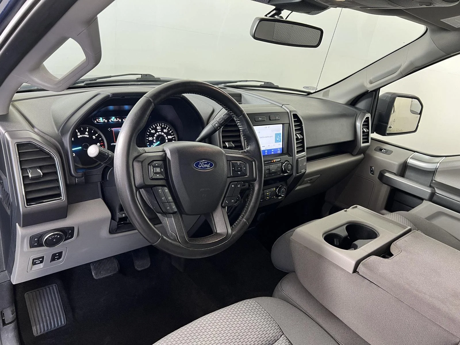 Used 2019 Blue Jeans Ford XLT image 10