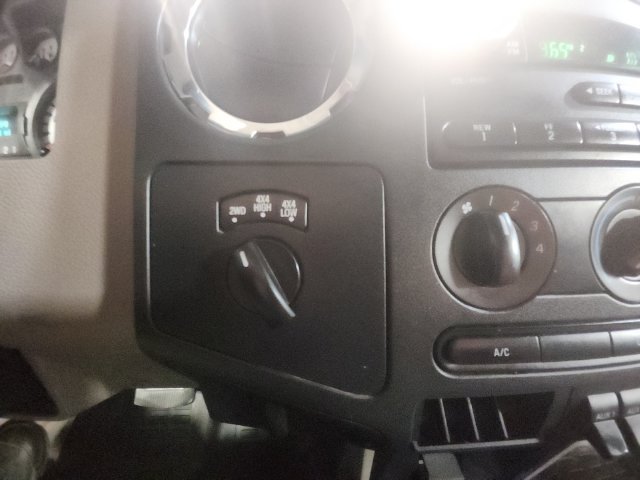Used 2009  Ford XLT image 17