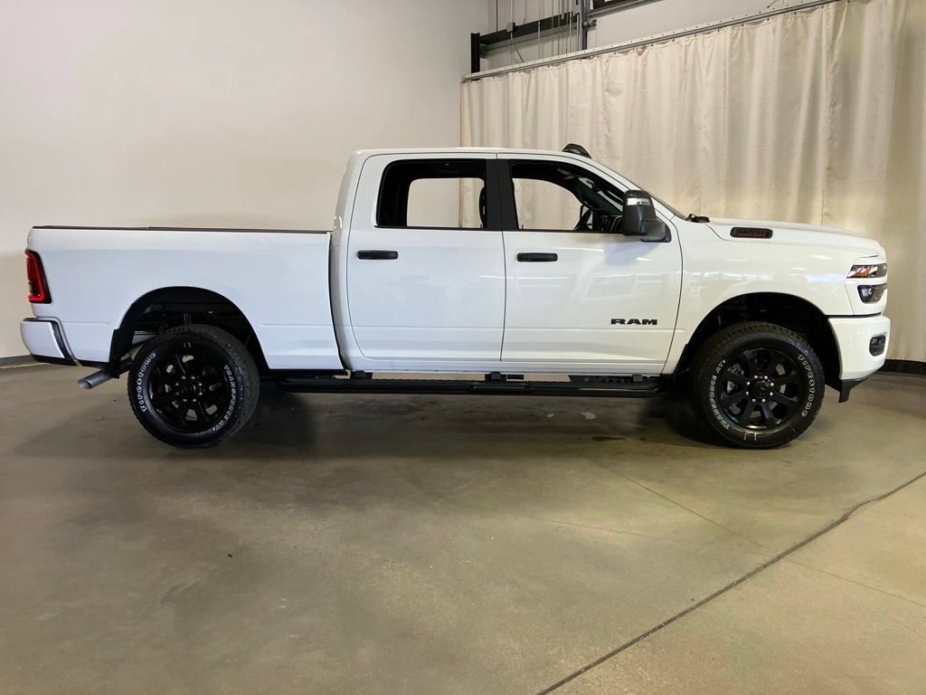 New 2026 Bright White Clear-Coat Exterior Paint RAM Big Horn image 30