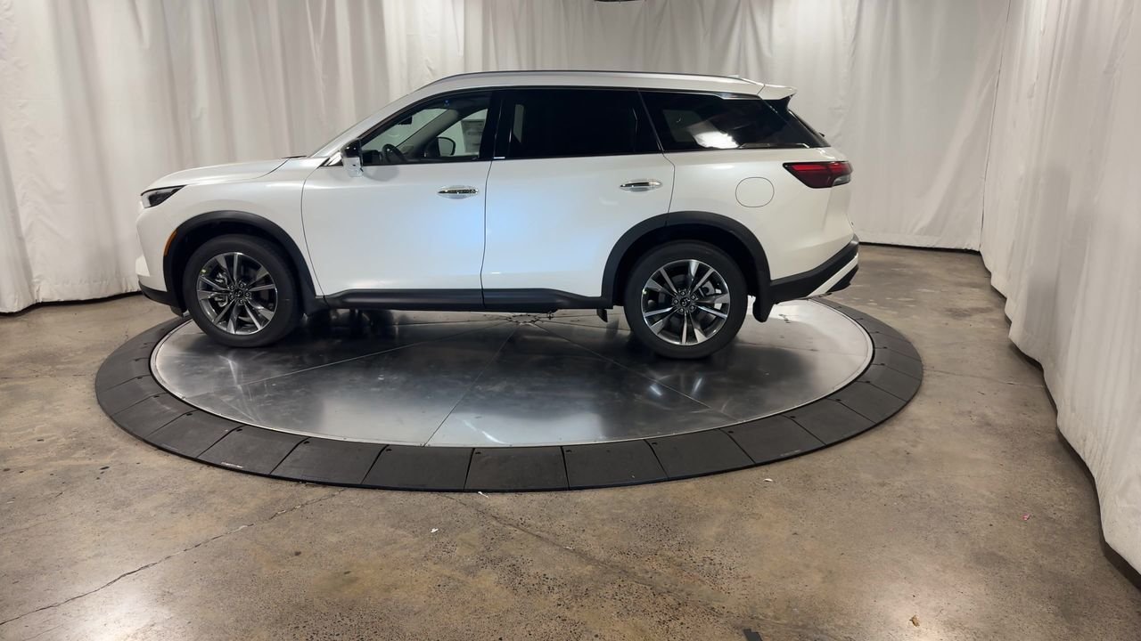 2025 INFINITI QX60 LUXE - Photo 7