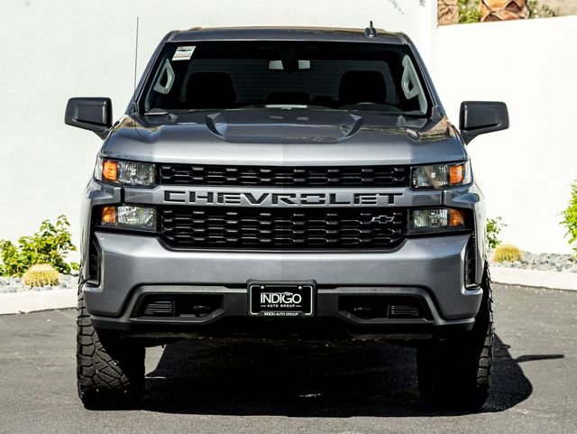 Used 2021 Satin Steel Metallic Chevrolet Custom image 3