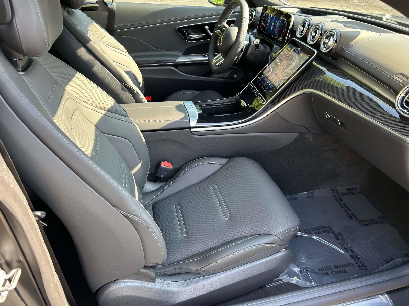 New 2027 MANUFAKTUR exclusive graphite grey magno Mercedes-Benz AMG® CLE 53 4MATIC®+ Coupe image 38