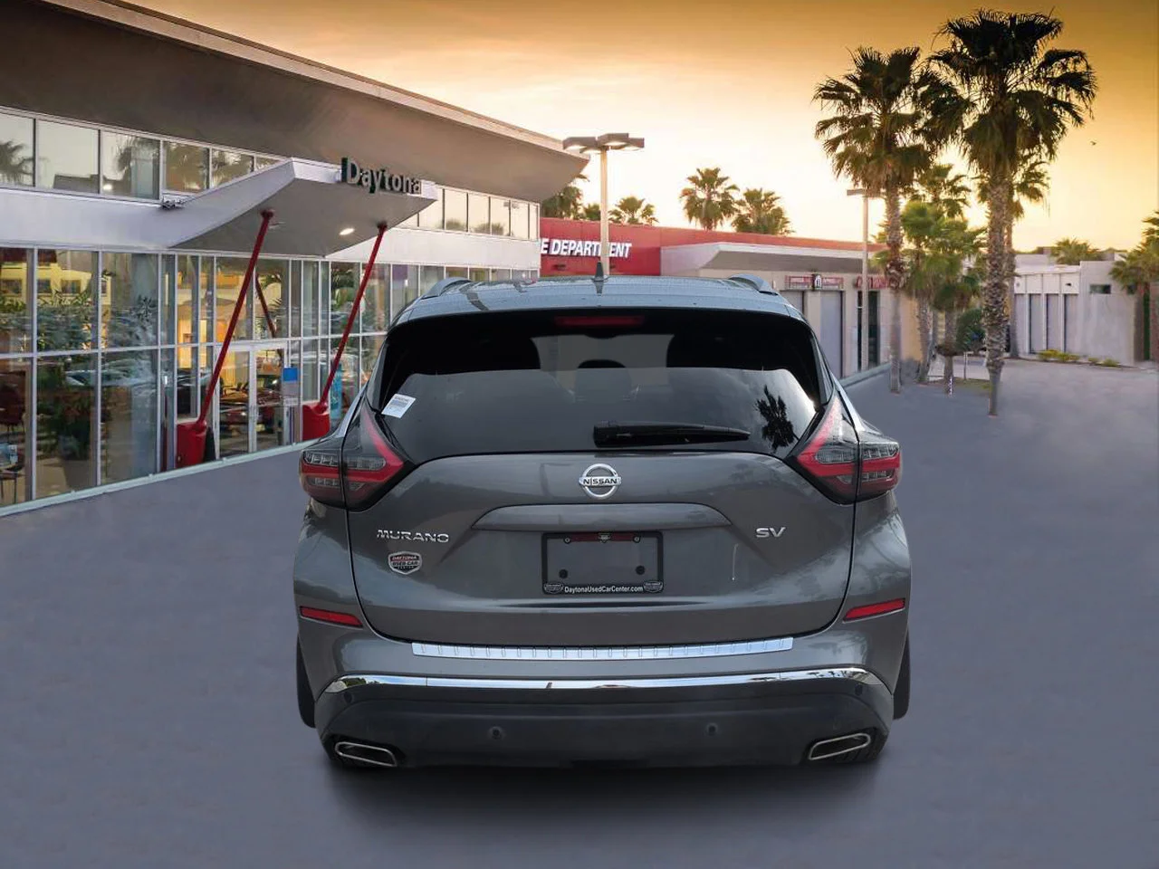 Used 2022 Gun Metallic Nissan SV image 4