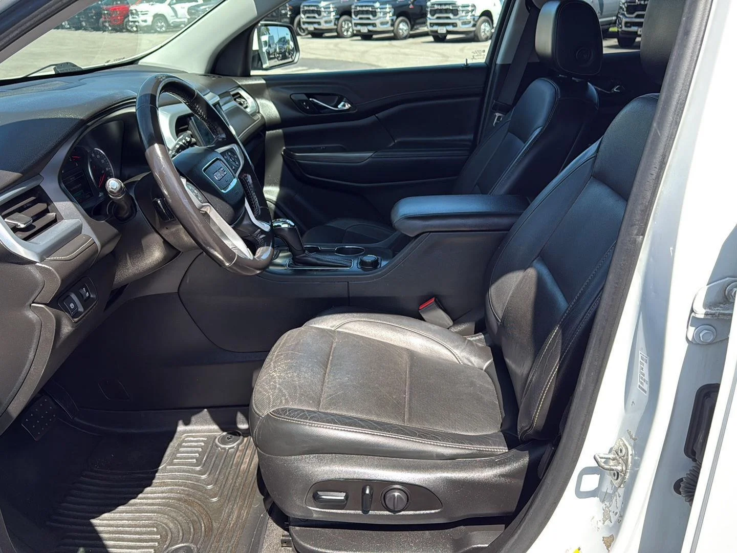Used 2019 Summit White GMC SLT image 9