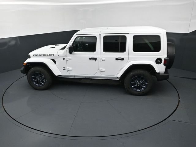 New 2026 Bright White Clearcoat Jeep 85th Anniversary Edition image 15