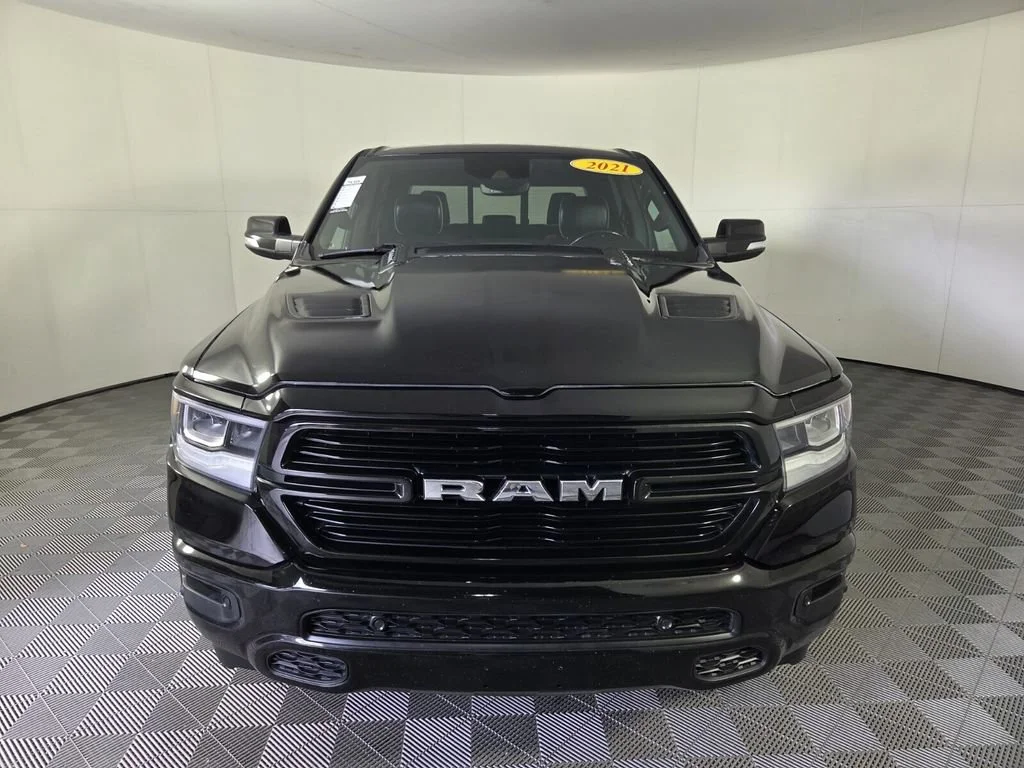 Used 2021 Diamond Black Crystal Pearlcoat Ram Laramie image 3