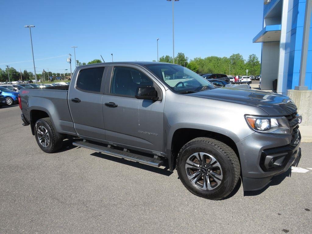 Used 2021 Steel Metallic Chevrolet Z71 image 6