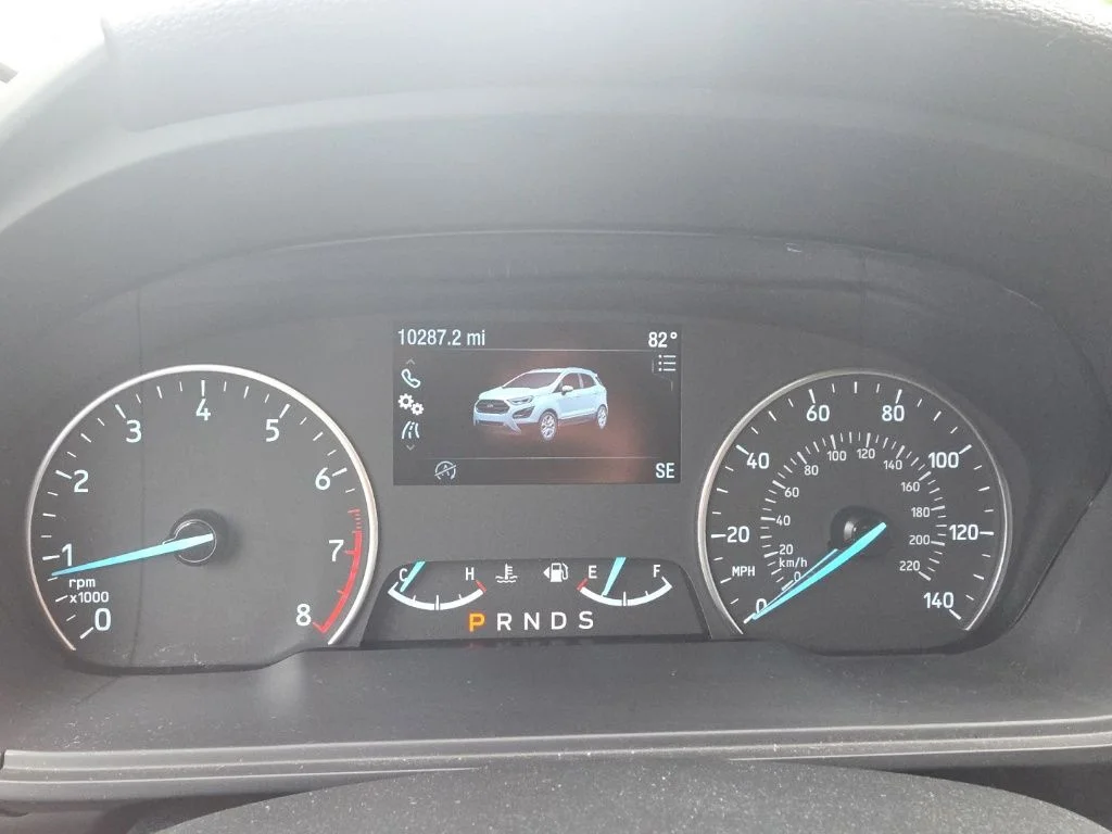 Certified Used 2022 Blue Metallic Ford SE image 17