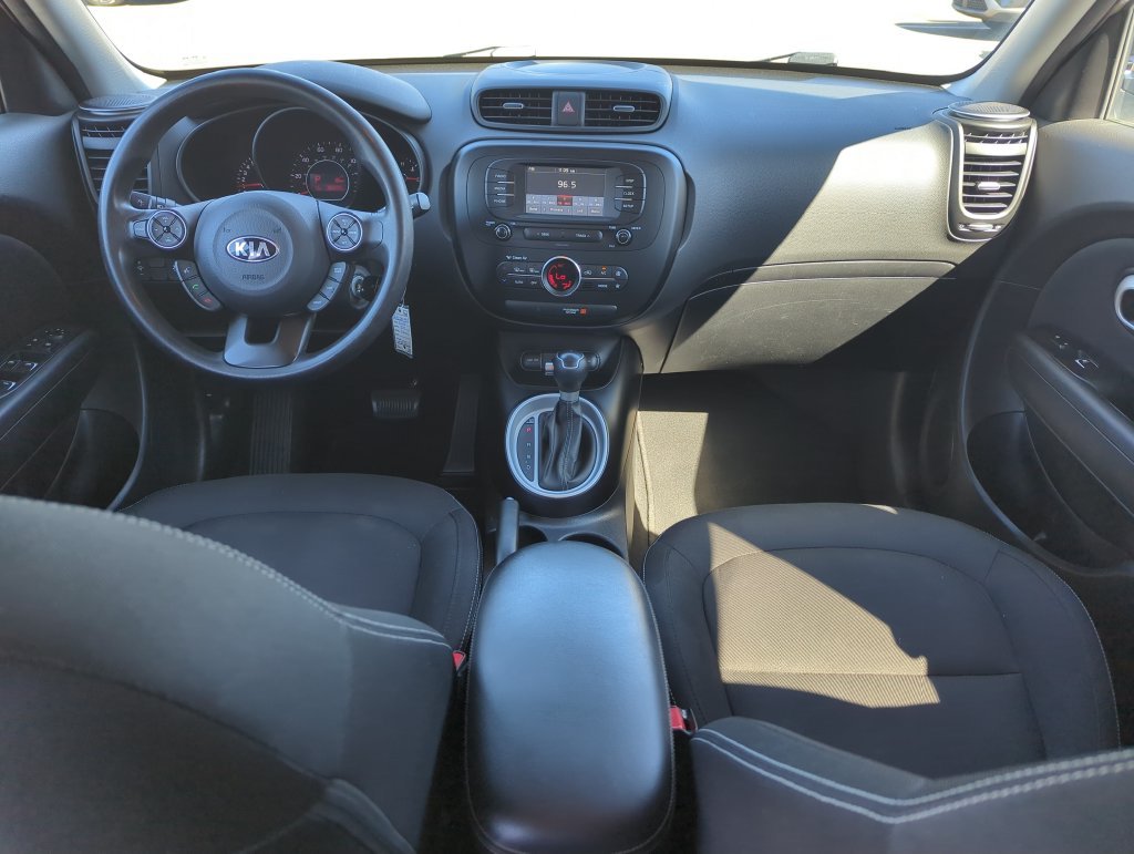 Used 2017 Gray Kia Plus image 15