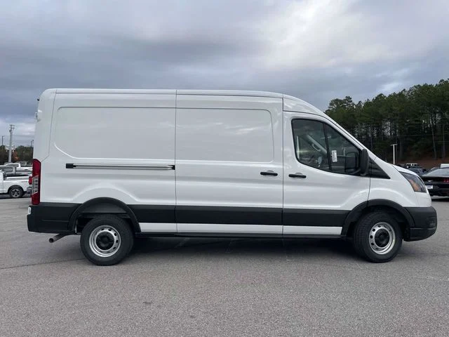 New 2026 Oxford White Ford Base image 2