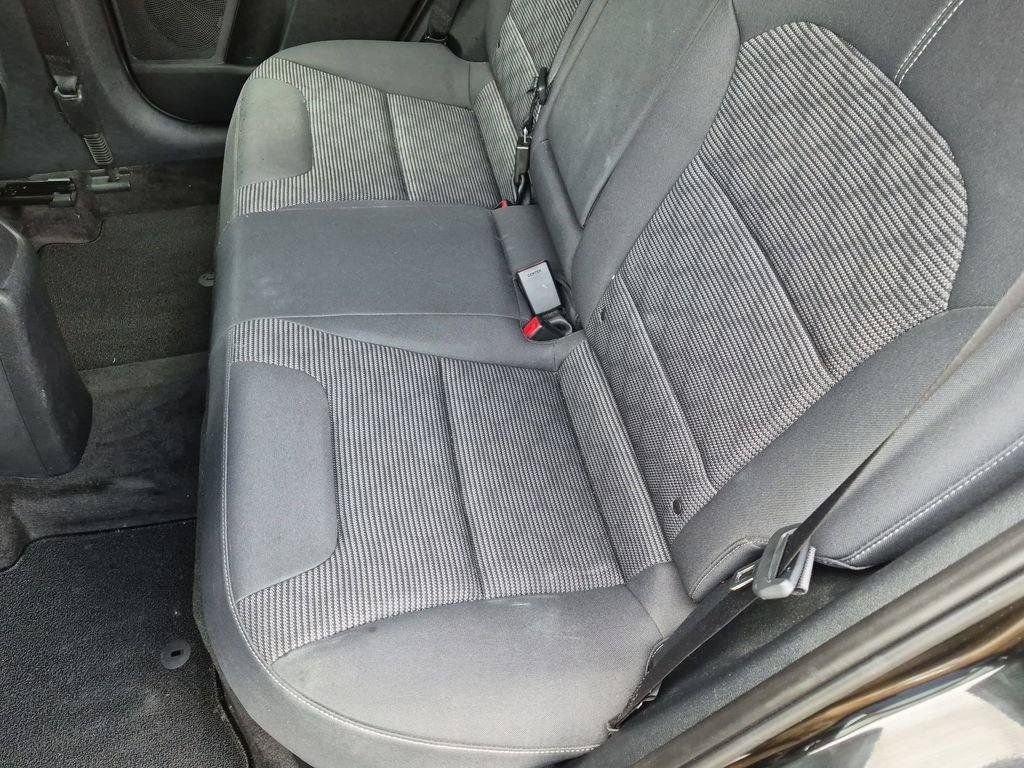 Used 2022 Black Kia LXS image 20