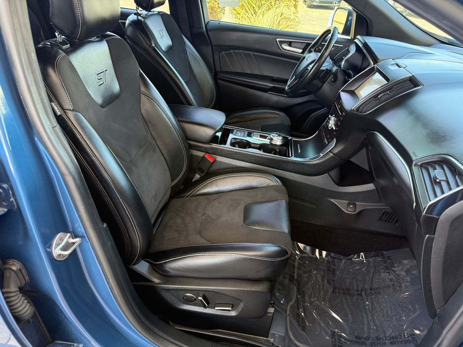 Used 2019  Ford ST image 38