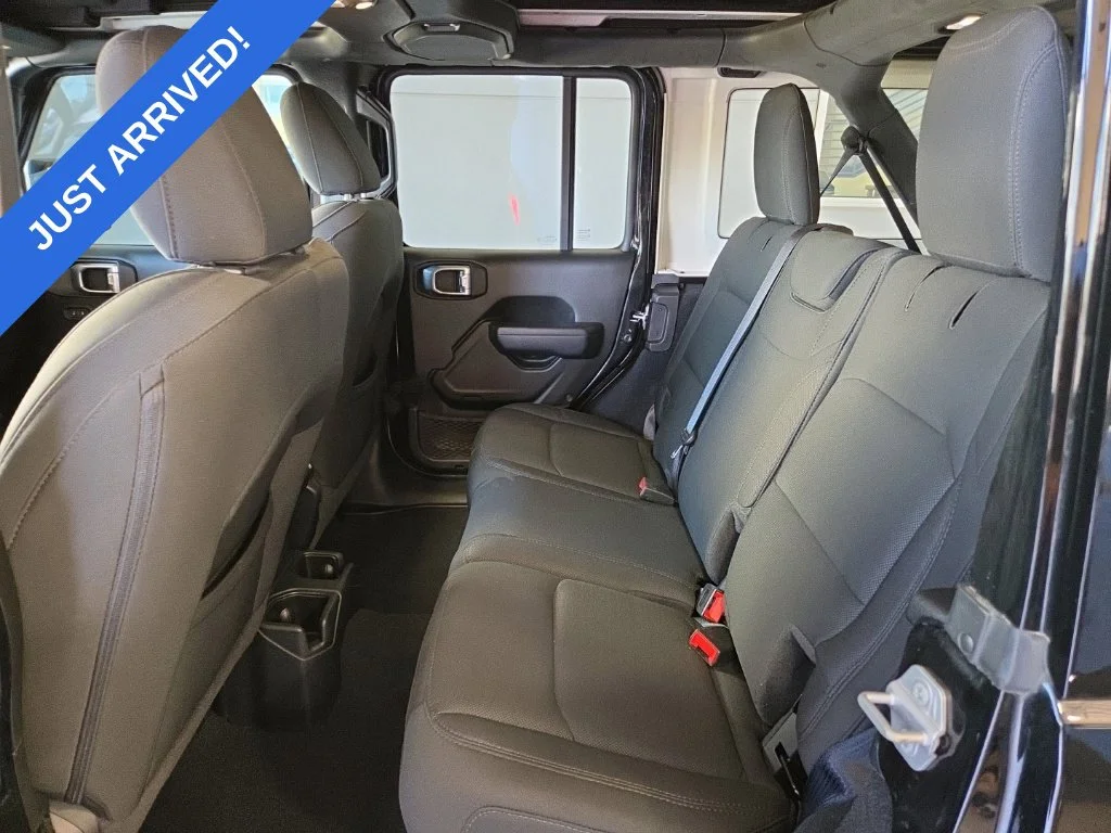 Used 2022 Black Clearcoat Jeep Unlimited Sport S image 6