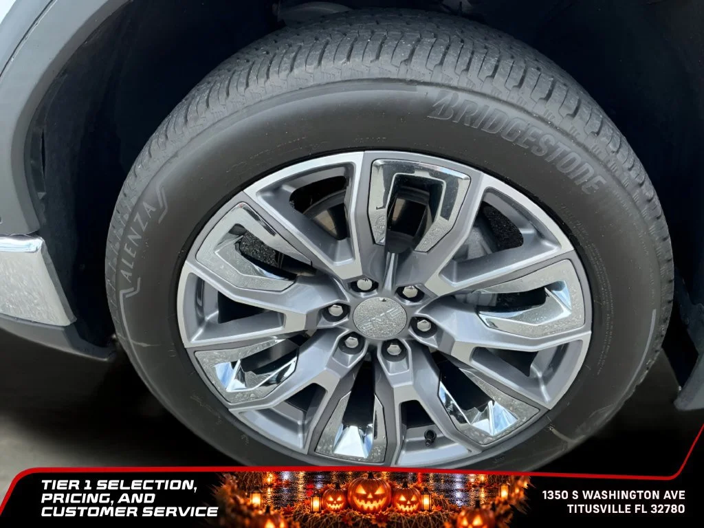 Certified Used 2023 WHITE FROST TRICOAT GMC SLT image 22