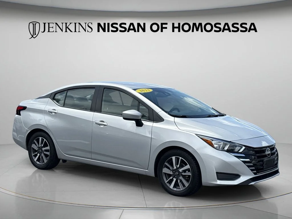 Used 2023 Silver Nissan 1.6 SV image 5