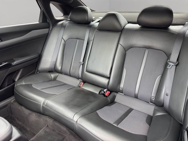 Used 2021 Glacial White Pearl Kia GT-Line image 12