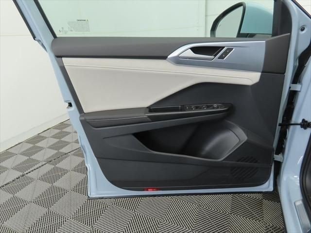 2026 Volkswagen Taos SE - Photo 24