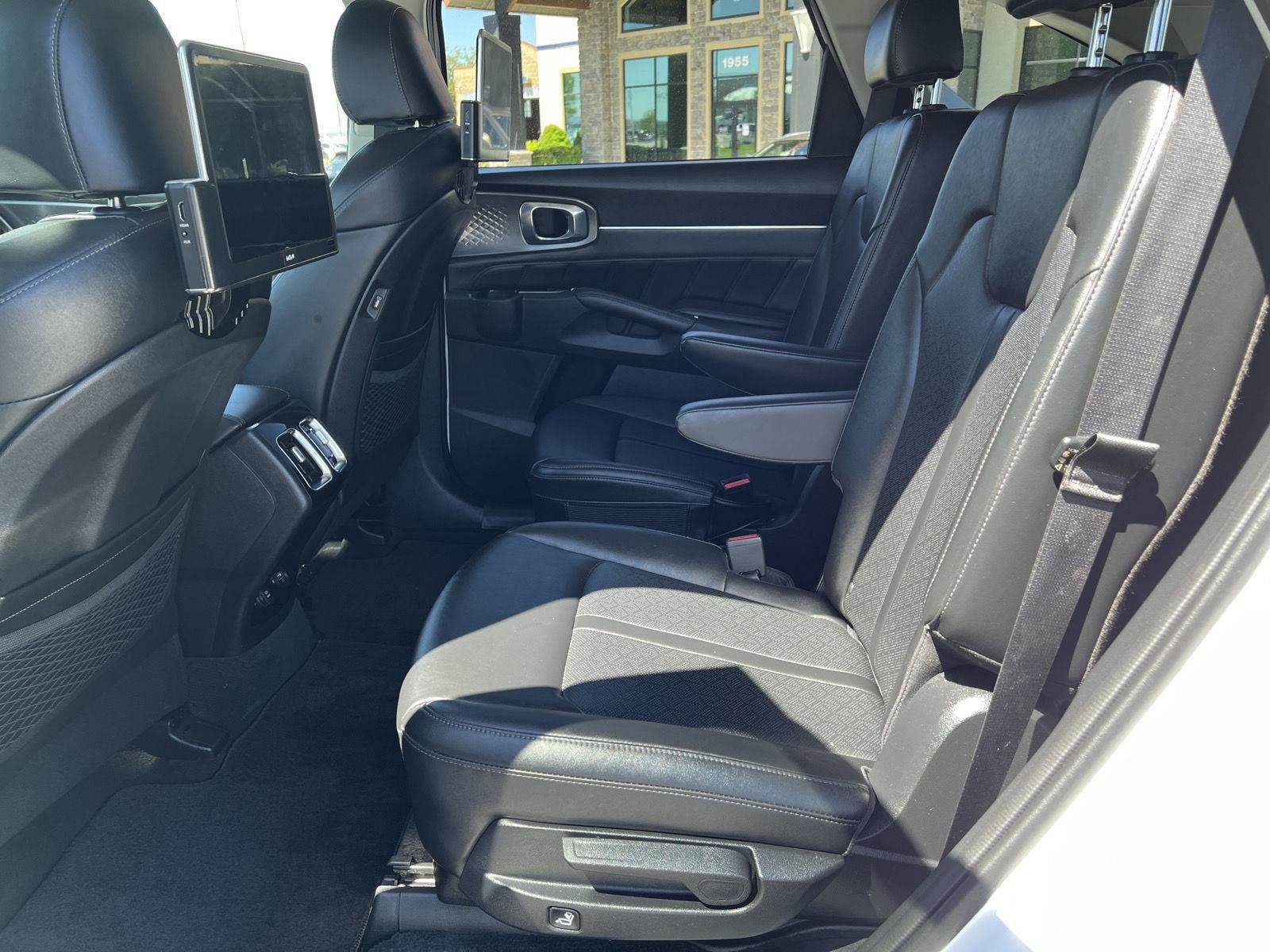 2022 Kia Sorento SX - Photo 33
