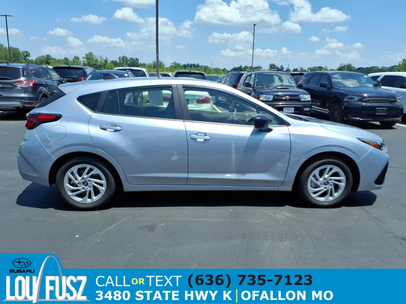 Used 2025 Ice Silver Metallic Subaru Base image 28