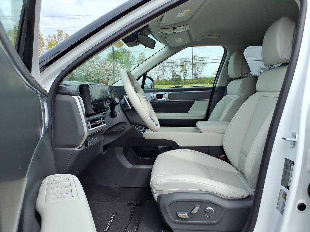 New 2026 White Hyundai SEL image 16
