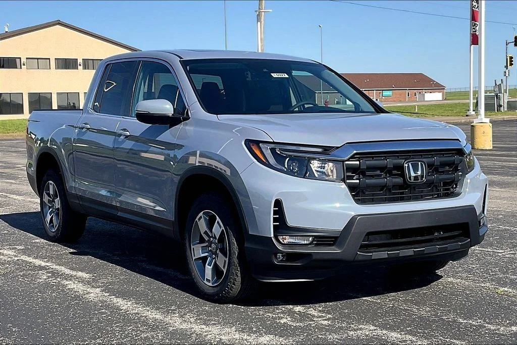 2026 Honda Ridgeline RTL AWD's photo