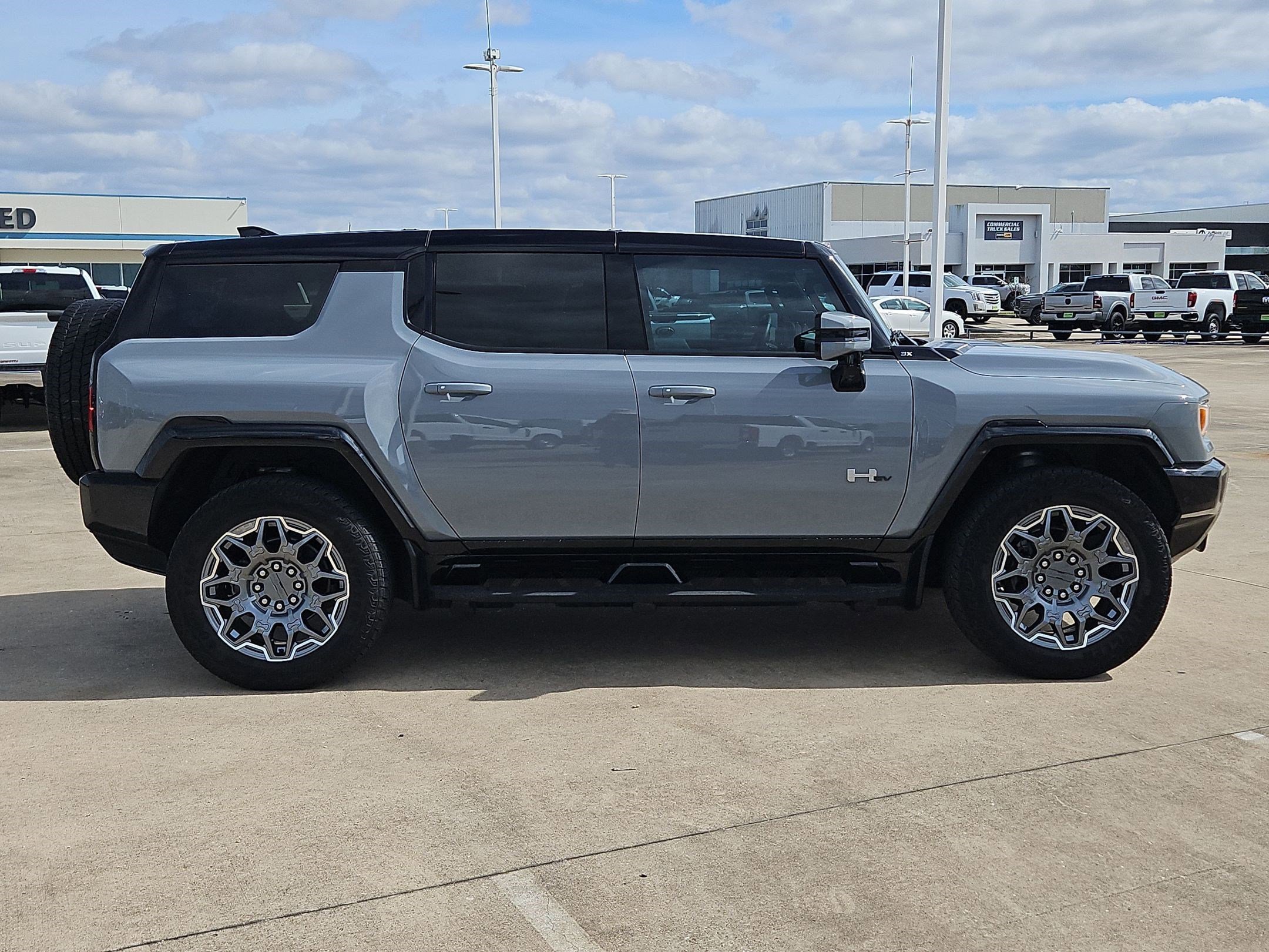 Certified 2025 GMC HUMMER EV 3X with VIN 1GKB0RDC9SU103807 for sale in Manvel, TX