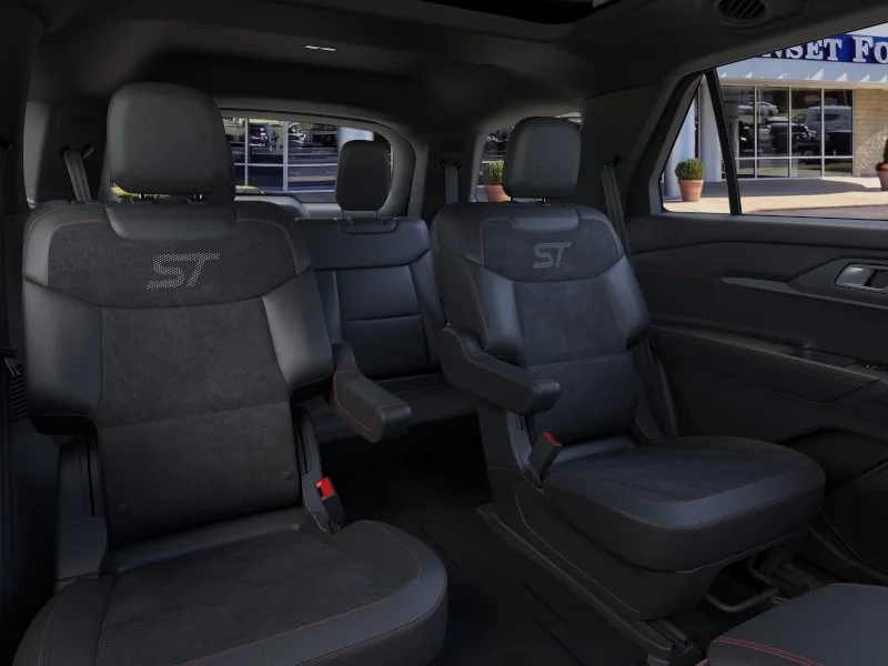 New 2026 Agate Black Metallic Ford ST image 11