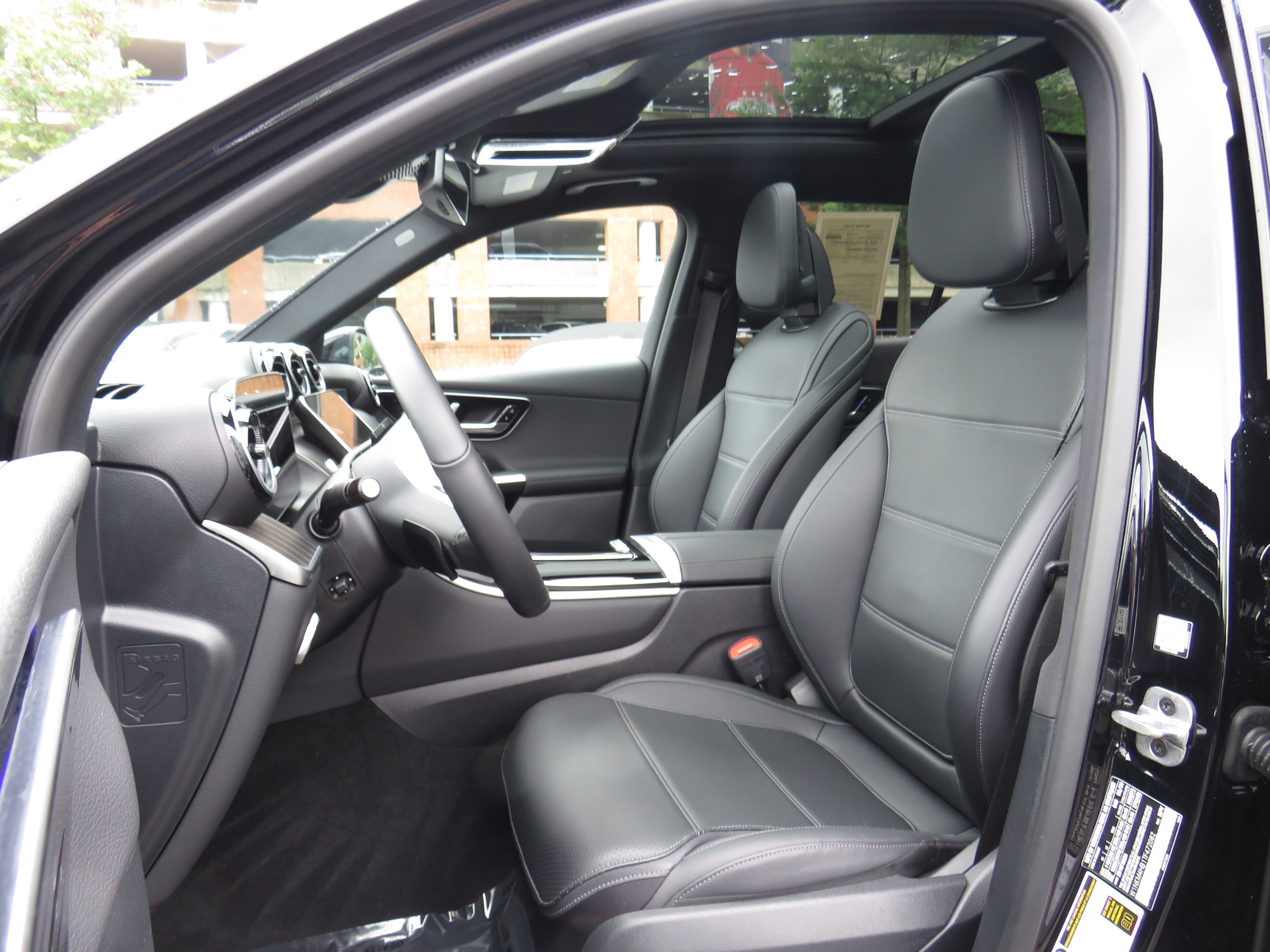 Used 2026 Black Mercedes-Benz GLC 300 4MATIC® image 19