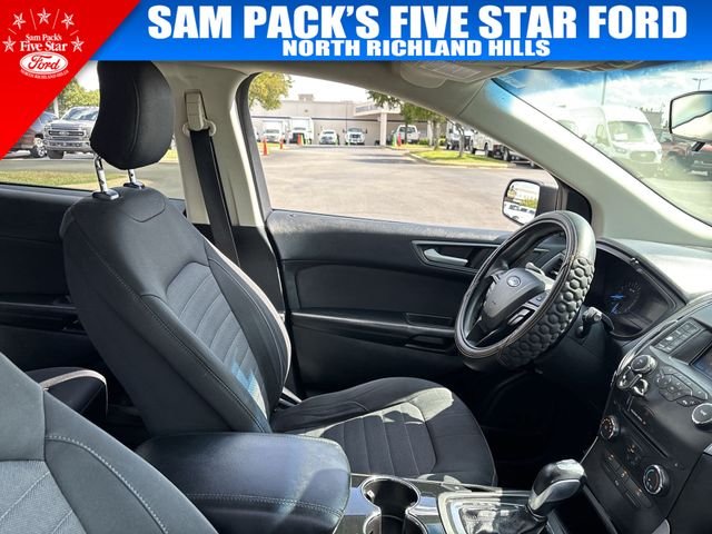 Used 2015 Gray Ford SE image 18
