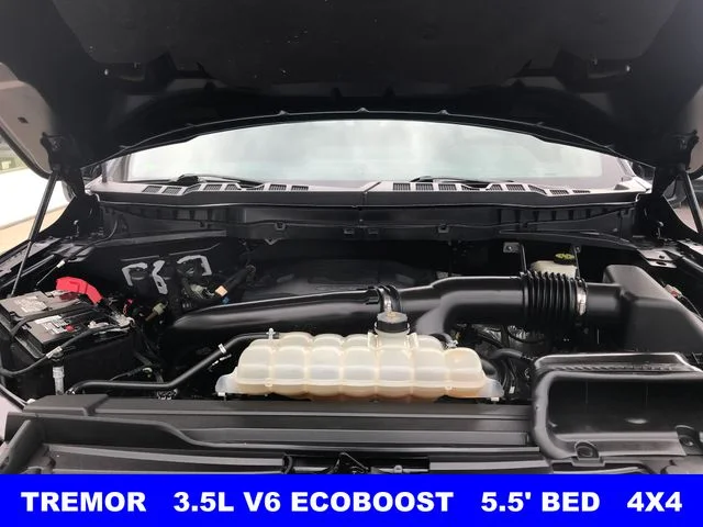 Used 2022 Blue Ford Tremor image 3