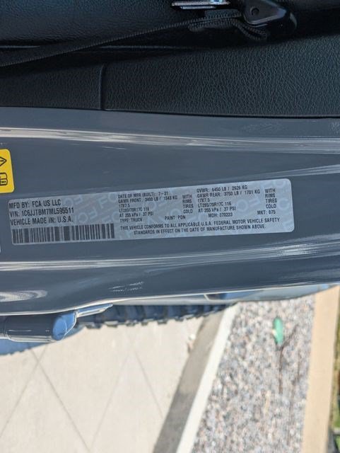 Used 2021 Sting-Gray Clearcoat Jeep Rubicon image 32