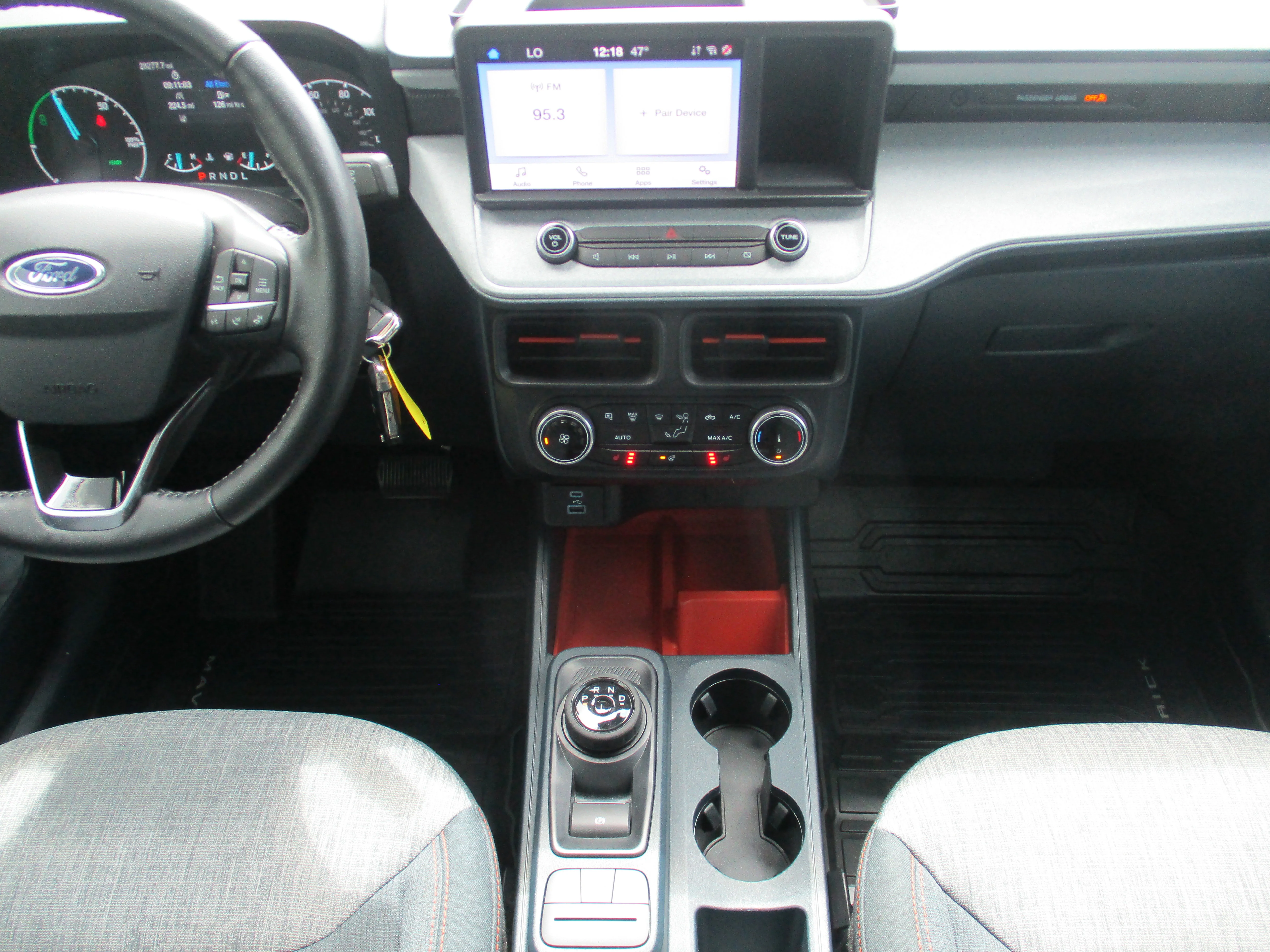Used 2022 Area 51 Ford XLT Hybrid FWD image 15