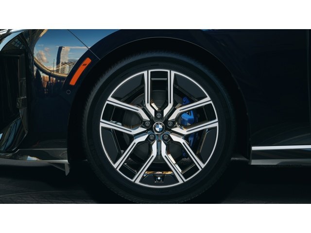 New 2027 Carbon Black Metallic BMW  image 7