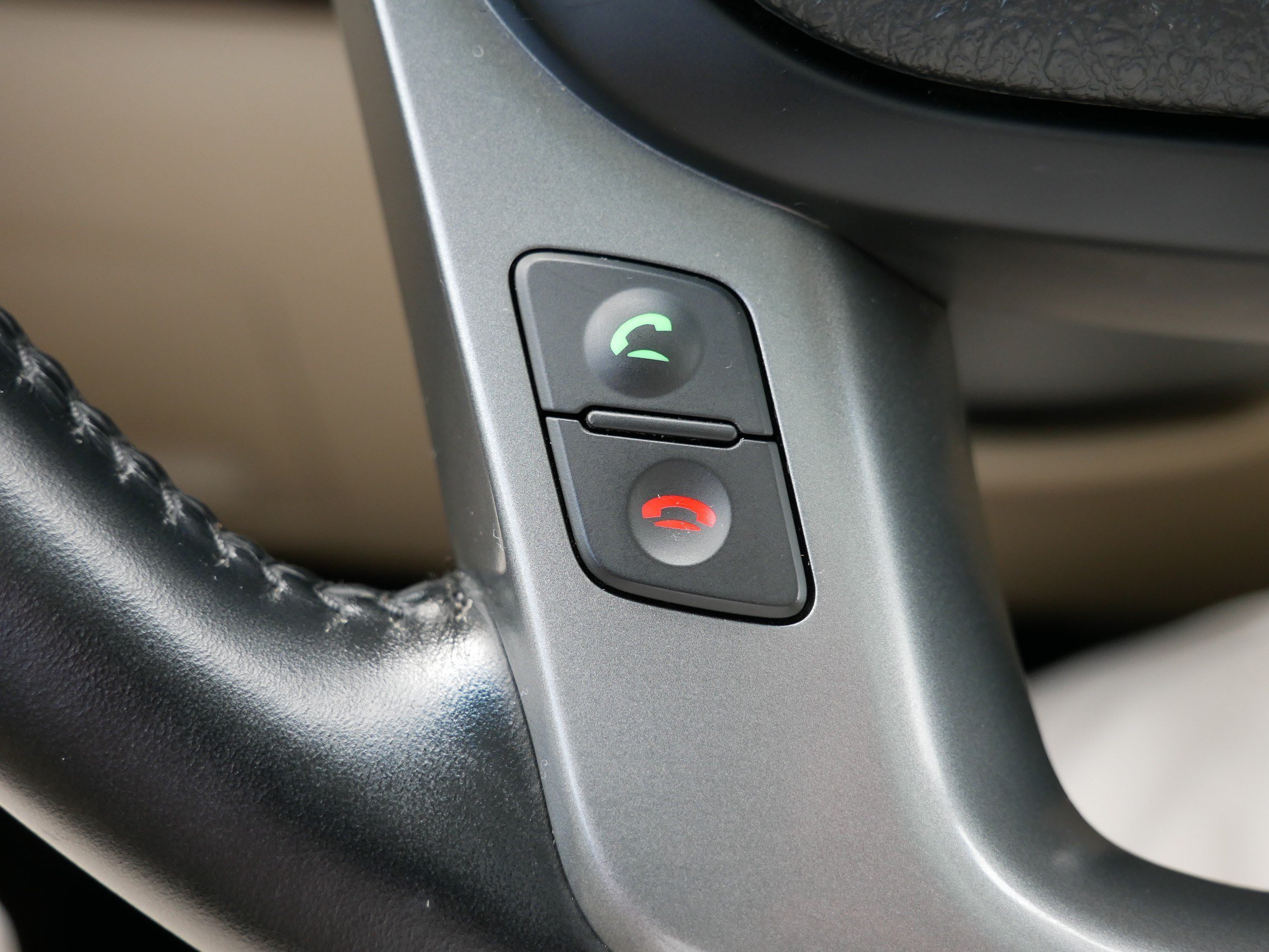 Used 2015 Satin Metal Kia EX image 29