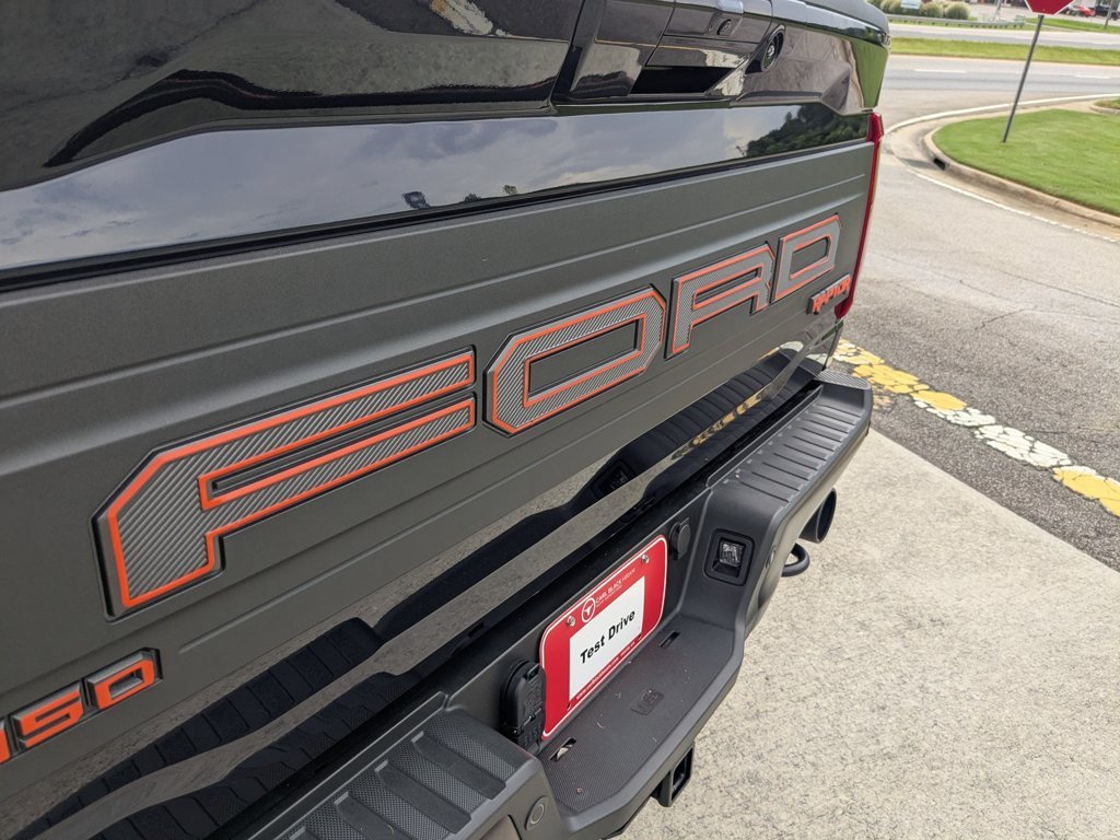 Used 2024  Ford Raptor image 30