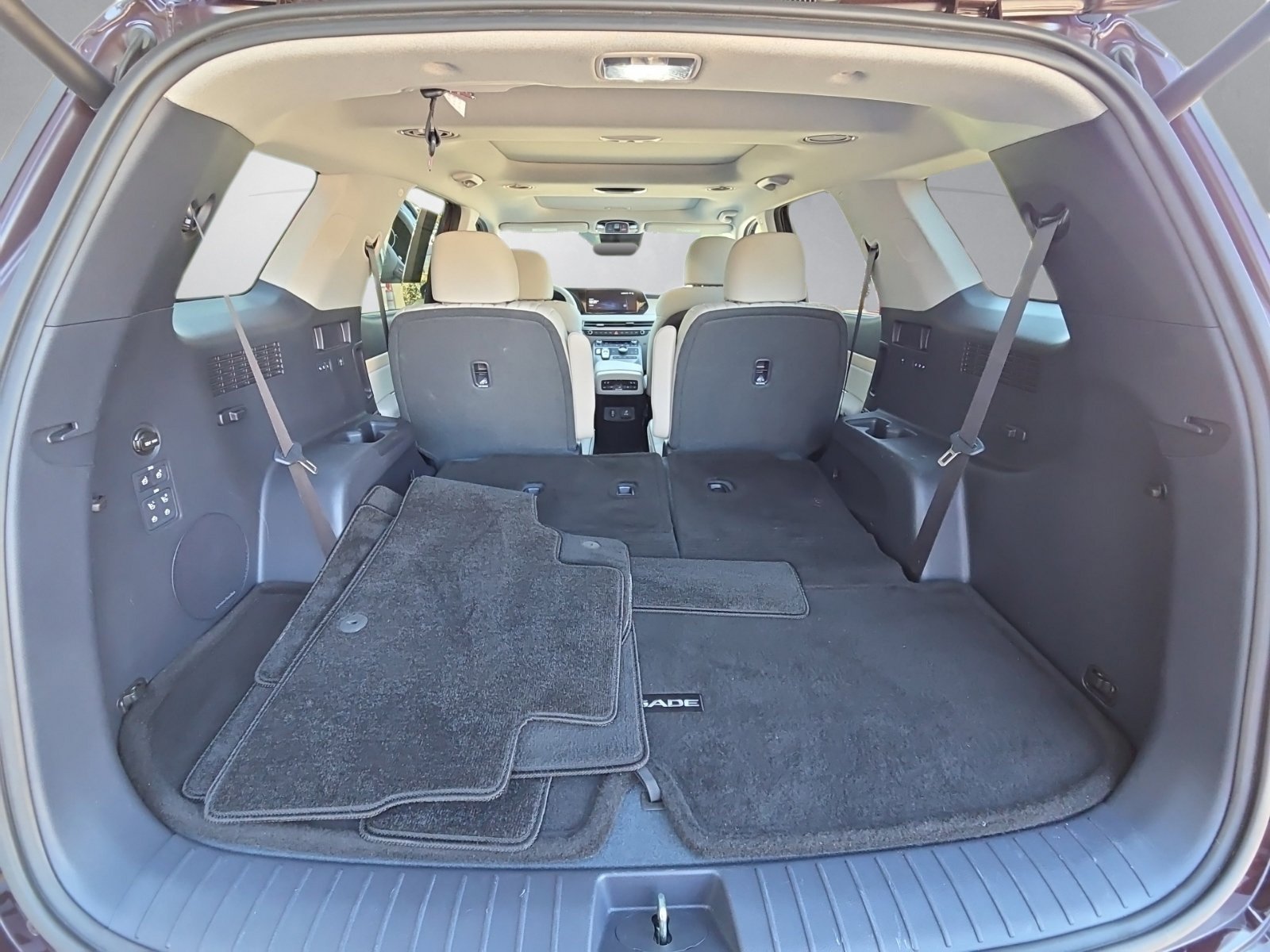 Used 2024 Red Hyundai Limited image 29