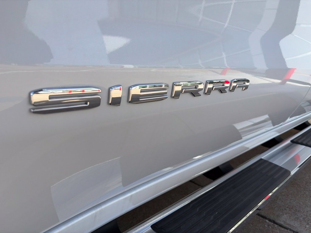 New 2026 Glacier White Tricoat GMC SLT image 12