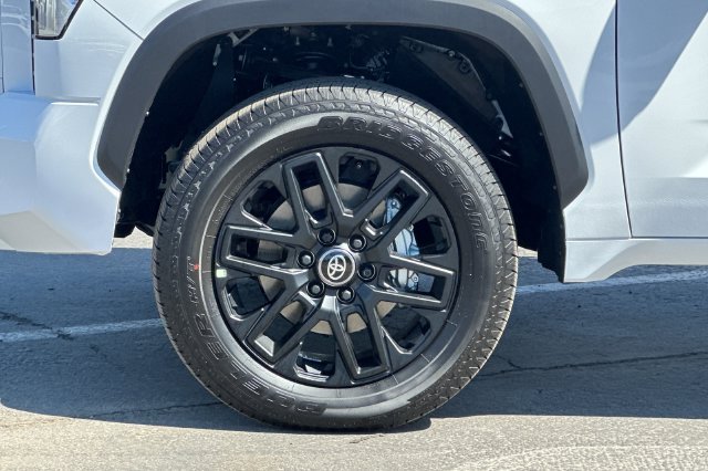 New 2026 Ice Cap Toyota  SR5 image 23