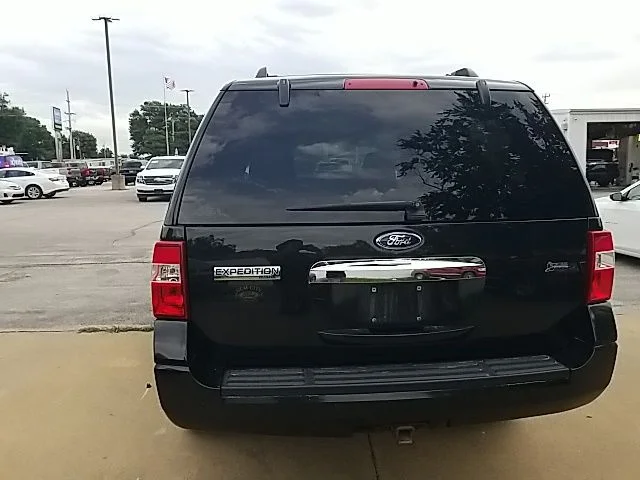 Used 2013 Black Ford Limited image 26