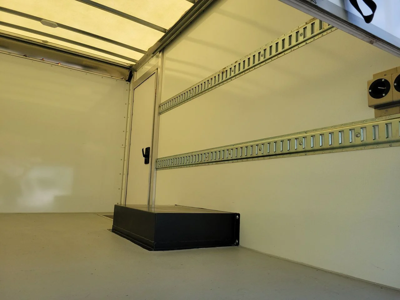 New 2024 Arctic White Mercedes-Benz Cab Chassis 144 WB image 10