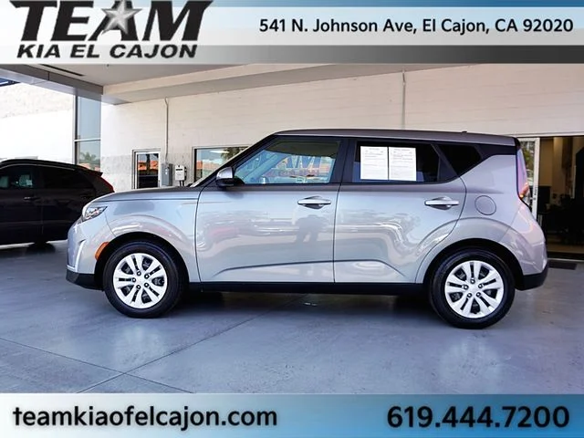 2023 Kia Soul LX - Photo 6